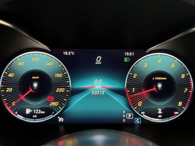 Mercedes-Benz C-KLASSE 180 Business Solution AMG | Panoramadak | 360 Camera | LED | NL auto | 1e eigenaar |