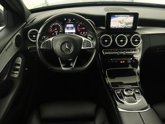 Mercedes-Benz C-KLASSE 180 AMG | Leder | Stoelverwarming | Full LED | Camera | Park Assist | Navigatie | Bluetooth