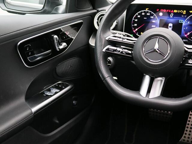 Mercedes-Benz C-KLASSE Estate 180 Star Edition AMG Line AMG Line | Panorama Schif-Kanteldak | Trekhaak | Memory voorstoelen. Inclusief 24 maanden Mercedes-Benz Certified garantie voor Europa.