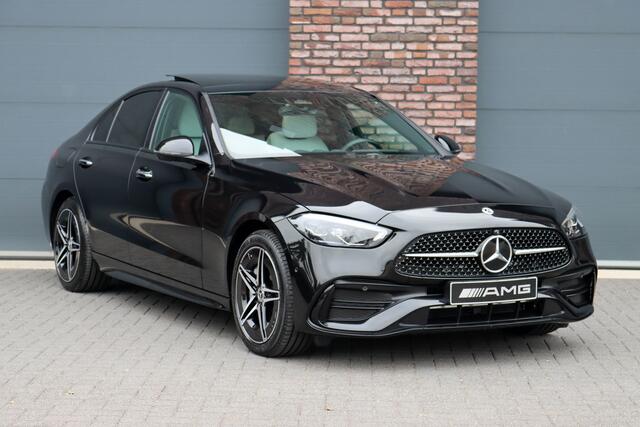 Mercedes-Benz C-KLASSE 300 e AMG Line Aut9 | Panoramadak | Memory | Surround Camera | Leder | Trekhaak | Keyless Go | Nightpakket | High Perf. LED |