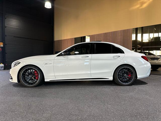 Mercedes-Benz C-KLASSE AMG 63 S Compleet Dealer onderhouden/Geen Schadeverleden