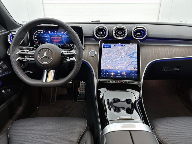 Mercedes-Benz C-KLASSE 300 e Business Solution AMG | Multicontourstoelen voor | Burmester® 3D surround sound system | AIR BALANCE pakket | Winter pakket | Stoelventilatie/- verwarming voor | Walnotenhout |