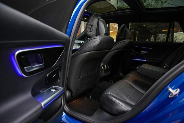 Mercedes-Benz C-KLASSE 300 e AMG Line Panoramadak Full Ambient Adapt. Cruise Laser LED 360Cam 19''LM