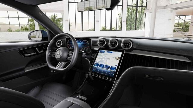 Mercedes-Benz C-KLASSE Limousine 300 e Business Solution AMG Panorama dak | Trekhaak