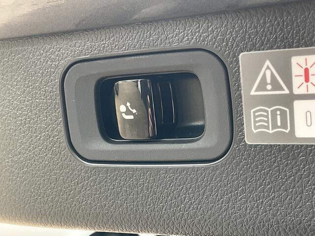 Mercedes-Benz C-KLASSE Estate 180 AMG Line Trekhaak Pano Burmester Memory HUD Leer Verw+Ventilatie BOMVOL!