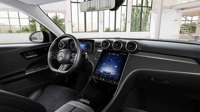 Mercedes-Benz C-KLASSE Estate 180 AMG Line | Night | Stoelverwarming | Achteruitrijcamera | Sfeerverlichting | Apple Carplay |