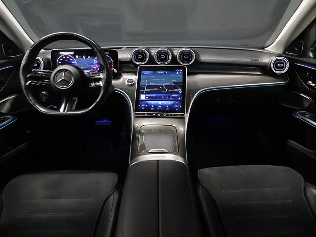 Mercedes-Benz C-KLASSE 200 4MATIC AMG Line [SCHUIFKANTELDAK, ADAPTIVE CRUISE CONTROL, BURMESTER, ELEKTRISCHE STOELEN, 360 CAMERA, SFEERLICHT, CARBON, URBAN GUARD+, NIEUWSTAAT]