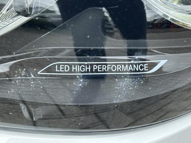 Mercedes-Benz C-KLASSE 180 AMG Line NEW MODEL Night | Camera | Stoelverw