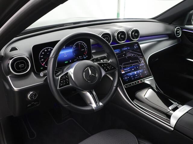 Mercedes-Benz C-KLASSE 300 e Business Line | Digital Light | Achteruitrijcamera | Sfeerverlichting | Stoelverwarming | Apple Carplay |