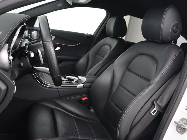 Mercedes-Benz C-KLASSE 300de AMG Night | Adaptive cruise | 360 Camera | Leder | Burmester Surround | Trekhaak | Carplay | Stoelverwarming | Memory | Navigatie | Digital Cockpit | PHEV | Plug In