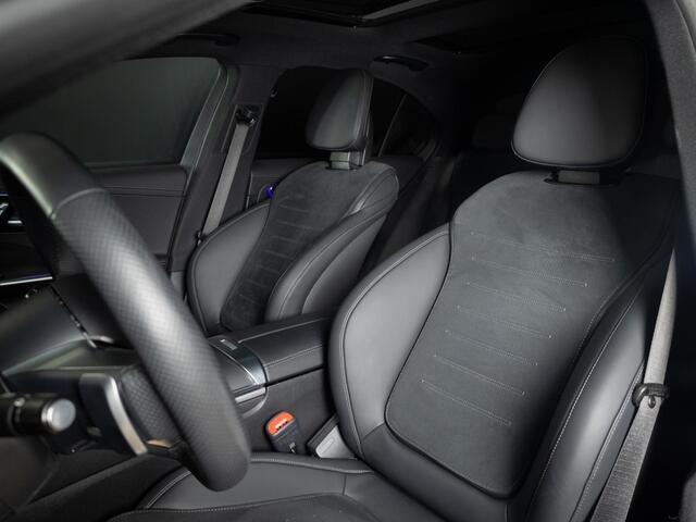 Mercedes-Benz C-KLASSE Limousine 300 e AMG Line Premium | Panorama dak