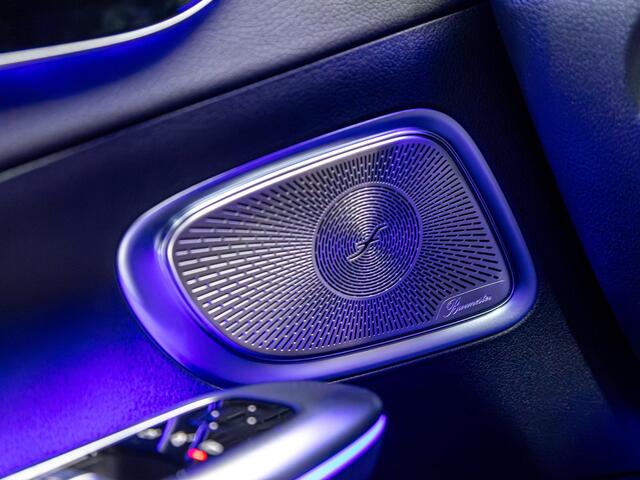 Mercedes-Benz C-KLASSE Limousine 300e Business Solution AMG Premium PLUS | Panorama dak | Trekhaak