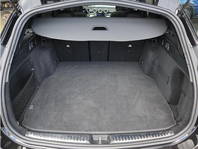 Mercedes-Benz C-KLASSE Estate 200 Luxury Line | Panoramadak | Navigatie | Camera | Dodehoekassistent | Trekhaak | Automaat