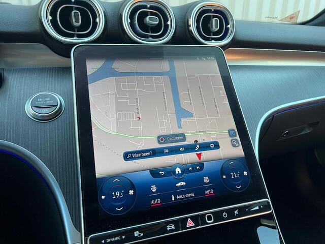 Mercedes-Benz C-KLASSE Estate All-Terrain 200 4MATIC | Premium Plus | Panoramadak | Trekhaak | Rijassistentie Pakket Plus | Burmester 3D Surround Sound | Head-up Display | 360° Camera | DISTRONIC Afstandsassistent | Verkeersbordenassistent | DIGITAL LIGHT | Elektrisch Verstelba