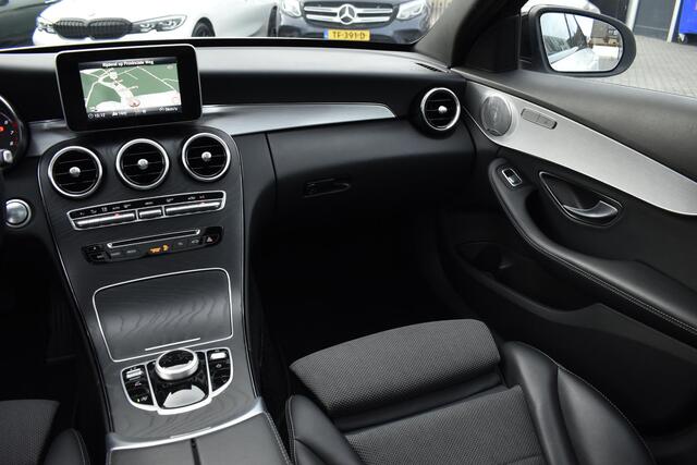 Mercedes-Benz C-KLASSE 180 AMG NIGHT PANORAMADAK 19 inch