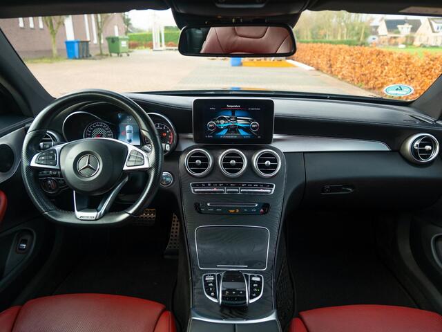 Mercedes-Benz C-KLASSE Coupé AMG 43 4MATIC 367pk | Panodak | Volleder Designo | Comand Online | Elek achterklep | Adap onderstel | Sportuitlaatsysteem | LaneAssist | Stuurhulp | Stoelverw | Etc..