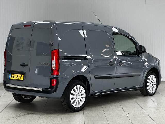 Mercedes-Benz CITAN 109 CDI/ 16'' LMV/ Side-Bars/ Zij-Schuifdeur rechts/ Airco/ Cruise/ Elek. pakket/ Bluetooth/ Armsteun/ Mistl.