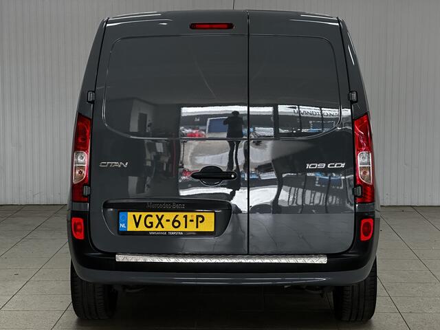 Mercedes-Benz CITAN 109 CDI/ 16'' LMV/ Side-Bars/ Zij-Schuifdeur rechts/ Airco/ Cruise/ Elek. pakket/ Bluetooth/ Armsteun/ Mistl.