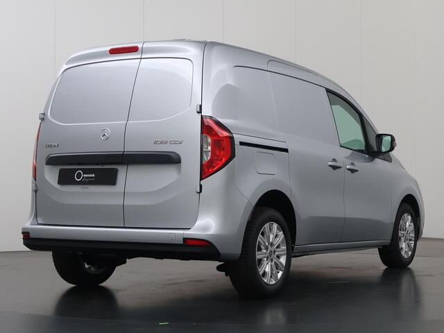 Mercedes-Benz CITAN 108 CDI | L1 | PRO | BPM VRIJ! | ACHTERUITRIJCAMERA | CRUISE CONTROL | AIRCO | PARKEERSENSOREN | METALLIC | LICHTMETALEN WIELEN | LICHT EN REGENSENSOR | APPLE CARPLAY / ANDROID AUTO