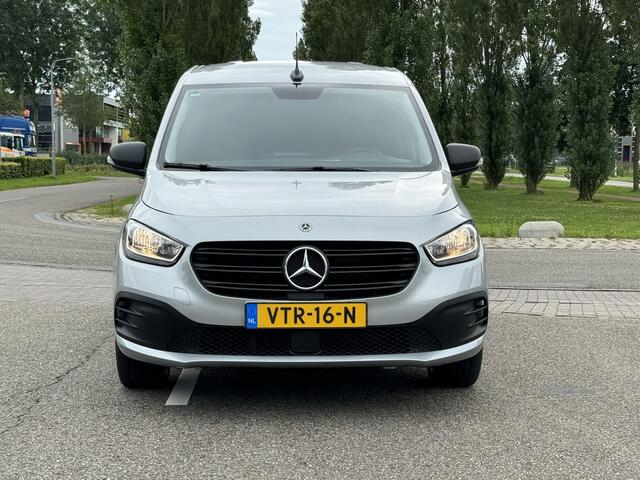 Mercedes-Benz CITAN 113 L1 Pro l Automaat l MBUX l Camera l Airco l Bumpers in kleur l Bluetooth telefonie l Cruise Controle l Navigatie l Tussenschot l Audio en Navigatie l Apple Carplay en Android Auto l PTS Achter l Laadruimte Betimmerd l