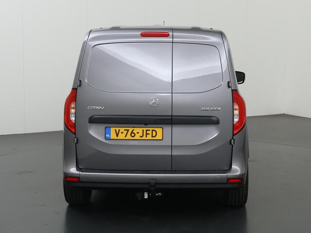 Mercedes-Benz CITAN 112 CDI L1 SELECT Automaat | BPM VRIJ | Keyless Entry | Trekhaak | LED Koplampen | Apple Carplay | Lichtmetalen velgen | Sidebars | Spiegels in kleur | Achteruitrijcamera | Cruise Control | Airco |