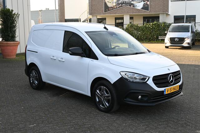 Mercedes-Benz CITAN 110 CDI L1 Pro 3 Zitplaatsen, Camera, Trekhaak, Apple Carplay/Android Auto