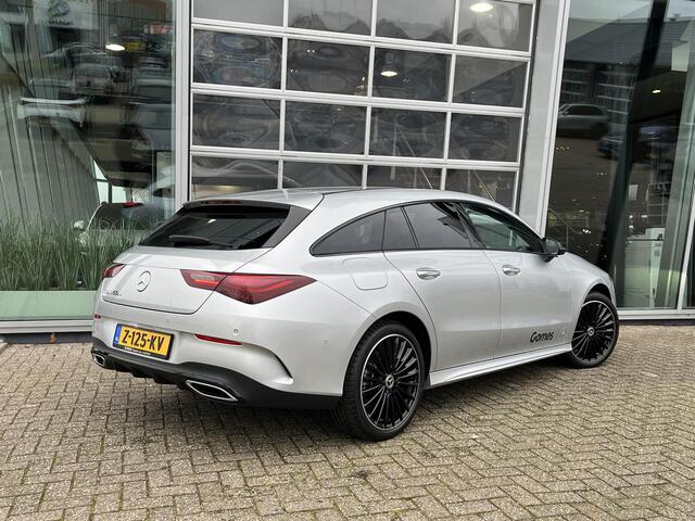 Mercedes-Benz CLA-KLASSE Shooting Brake 250 e AMG Line | Premium Pakket | Night Pakket | Panoramadak | MULTIBEAM LED Koplampen | Dodehoekassistent | Advanced Sound System | Sfeerverlichting | Stoelverwarming | Achteruitrijcamera | Elektrisch Inklapbare Buitenspiegels | Showmodel