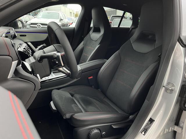Mercedes-Benz CLA-KLASSE Shooting Brake 250 e AMG Line | Premium Pakket | Night Pakket | Panoramadak | MULTIBEAM LED Koplampen | Dodehoekassistent | Advanced Sound System | Sfeerverlichting | Stoelverwarming | Achteruitrijcamera | Elektrisch Inklapbare Buitenspiegels | Showmodel