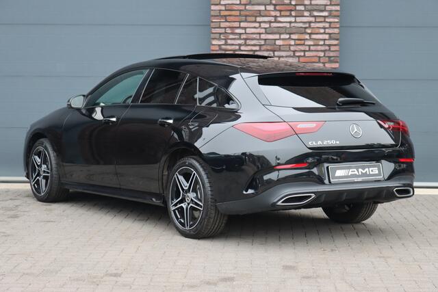 Mercedes-Benz CLA-KLASSE Shooting Brake 250 e AMG Line Aut8 | Facelift | Panoramadak | Distronic+ | Memory | Advanced Sound System | Keyless Go | Verwarmd Stuurwiel | Augmented Reality |