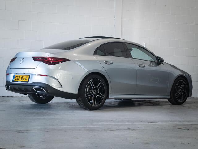 Mercedes-Benz CLA-KLASSE 180 Star Edition AMG Line Panorama dak