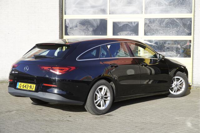 Mercedes-Benz CLA-KLASSE Shooting Brake 180 Automaat! Advantage BJ2019 Lmv 16" | Led | Navi | Pdc | Elek. achterklep | Achteruitrijcamera | Virtual cockpit | Climate control | Cruise control | Verwarmde voorstoelen | Zwarte hemel | Getint glas