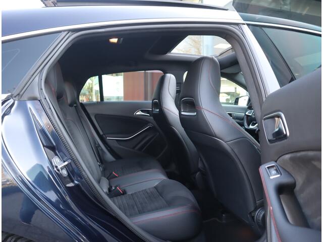 Mercedes-Benz CLA-KLASSE Shooting Brake 180 Business Solution AMG / Panoramadak