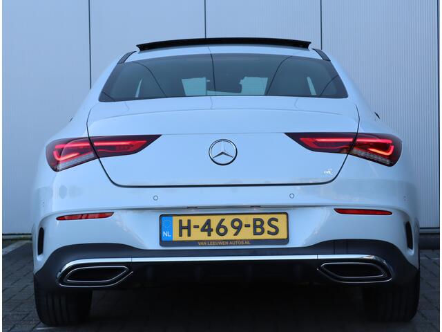 Mercedes-Benz CLA-KLASSE 200 Business Solution AMG | Panoramadak | Org. NL