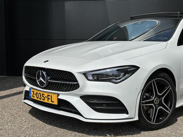 Mercedes-Benz CLA-KLASSE Shooting Brake 180 AMG Line | Nightpakket | Panoramadak | Achteruitrijcamera | Stoelverwarming | Dodehoekassistent | Sfeerverlichting
