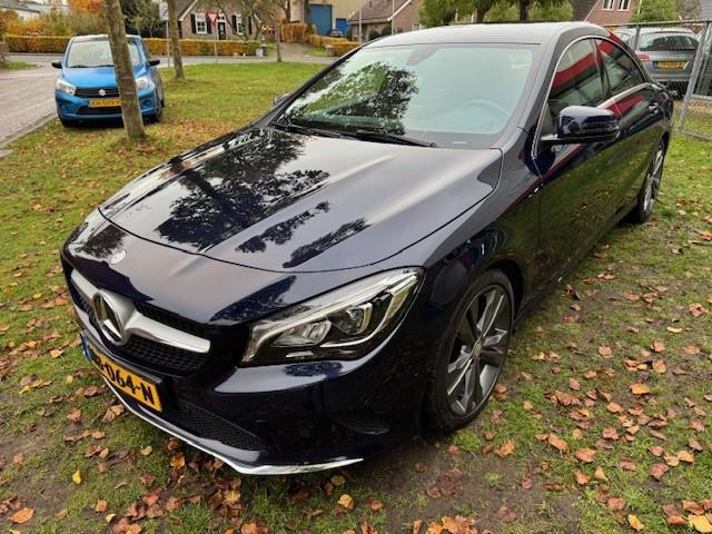 Mercedes-Benz CLA-KLASSE 180/AUTOMAAT/NAV/XEN/LED/HLEER