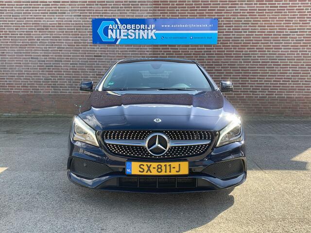 Mercedes-Benz CLA-KLASSE Shooting Brake 180 Business Solution AMG Automaat