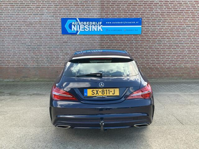 Mercedes-Benz CLA-KLASSE Shooting Brake 180 Business Solution AMG Automaat
