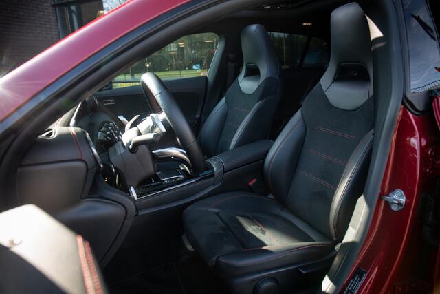 Mercedes-Benz CLA-KLASSE Shooting Brake 250 e AMG Line Panoramadak, Achteruitrijcamera, isofix, schakelflippers