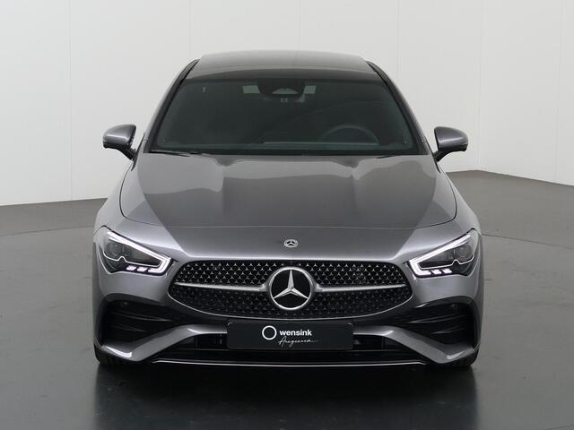 Mercedes-Benz CLA-KLASSE 180 Business Solution AMG | Premium Plus-pakket | Winter-pack | Techniek-pakket | Burmester | Elektrische trekhaak | Head-up display
