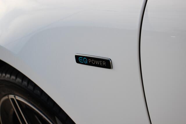 Mercedes-Benz CLA-KLASSE 250 e AMG Edition | Pano | Nightpakket | Sfeerverlichting