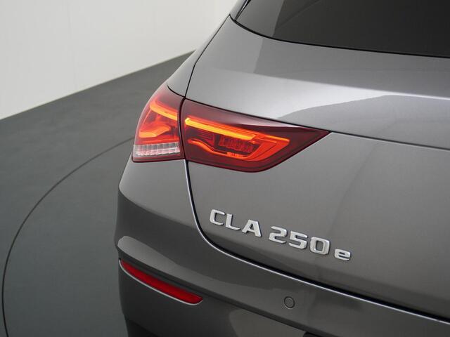 Mercedes-Benz CLA-KLASSE Shooting Brake 250e Business Solution AMG Limited