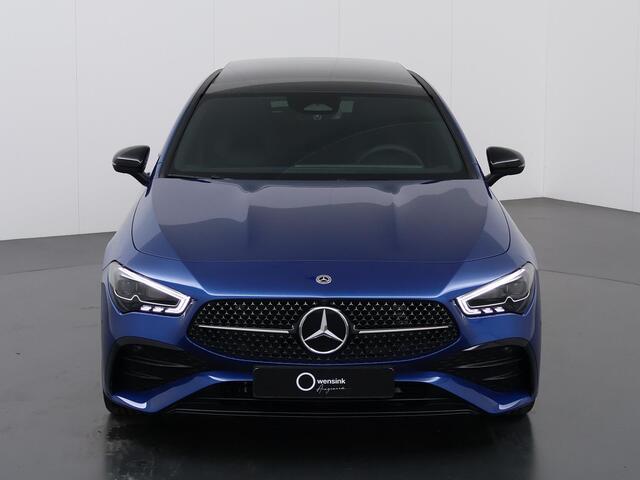 Mercedes-Benz CLA-KLASSE Shooting Brake 180 AMG Line Night pakket | Panoramadak | 19 inch LM velgen |