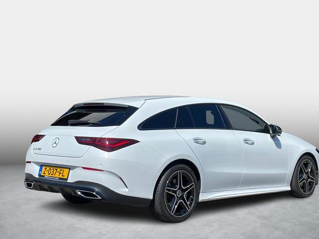 Mercedes-Benz CLA-KLASSE Shooting Brake 180 | Panoramadak | AMG Night | 360° Camera | Head-up display | Memorystoelen verwarmd | Sfeerverlichting