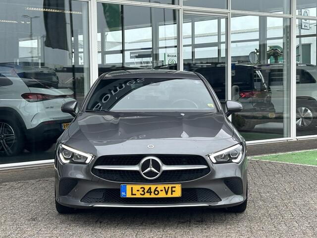 Mercedes-Benz CLA-KLASSE Shooting Brake 180 Luxury | Trekhaak | Sfeerverlichting