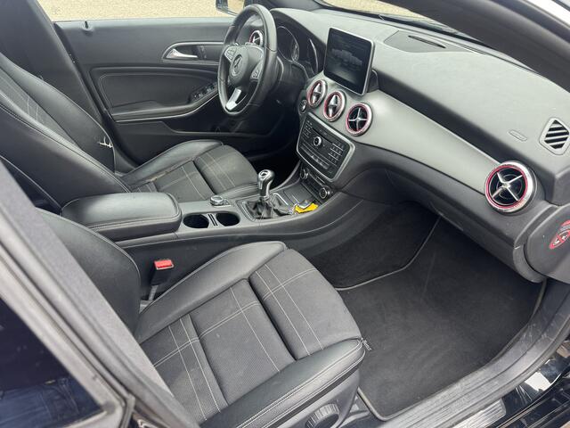 Mercedes-Benz CLA-KLASSE 180 Lease Edition Ambition