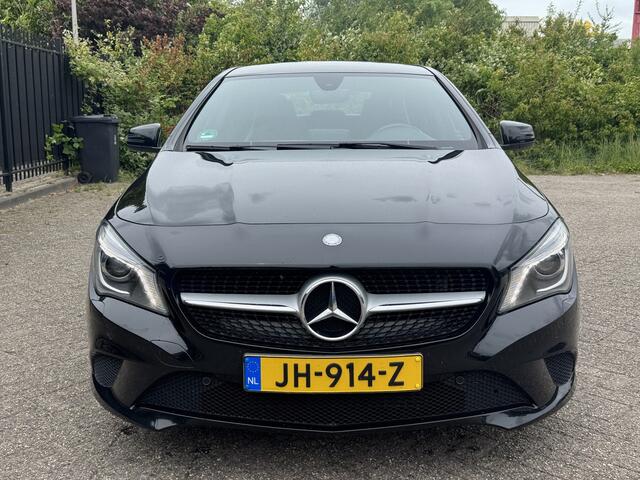 Mercedes-Benz CLA-KLASSE 180 Lease Edition Ambition