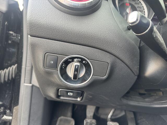 Mercedes-Benz CLA-KLASSE 180 Lease Edition Ambition