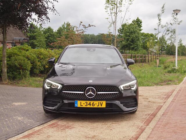 Mercedes-Benz CLA-KLASSE 180 Premium Plus | Amg-Pakket | Camera | Apple Carplay | Cruise Control | Nieuw Model |
