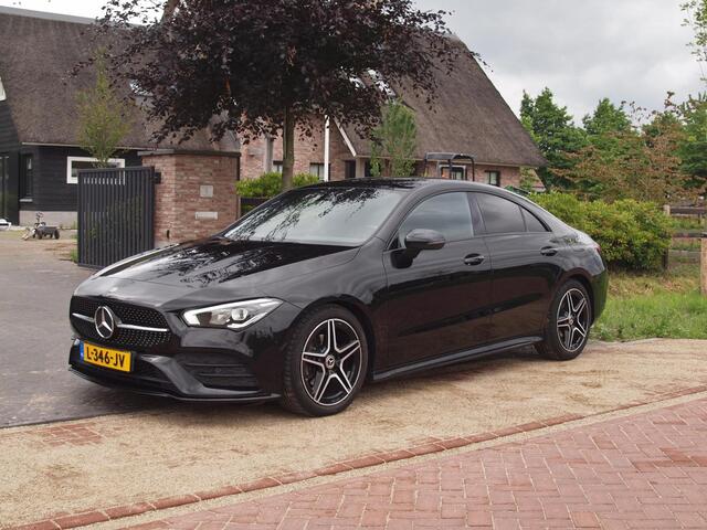 Mercedes-Benz CLA-KLASSE 180 Premium Plus | Amg-Pakket | Camera | Apple Carplay | Cruise Control | Nieuw Model |