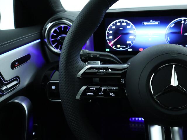 Mercedes-Benz CLA-KLASSE Shooting Brake 250 e Business Solution AMG | Trekhaak | AMG Line Plus pakket | Nightpakket | Parkeerpakket met 360°-camera | Antidiefstalpakket GUARD 360° Plus | EASY PACK achterklep | KEYLESS-GO |